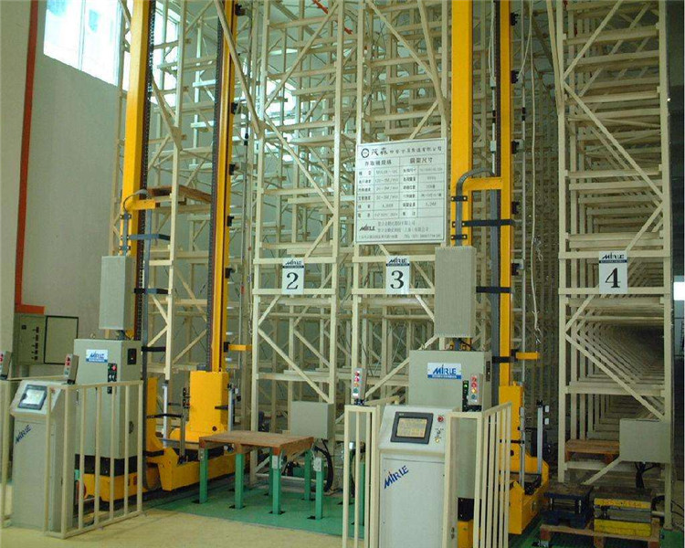 倉儲式堆垛機(jī)